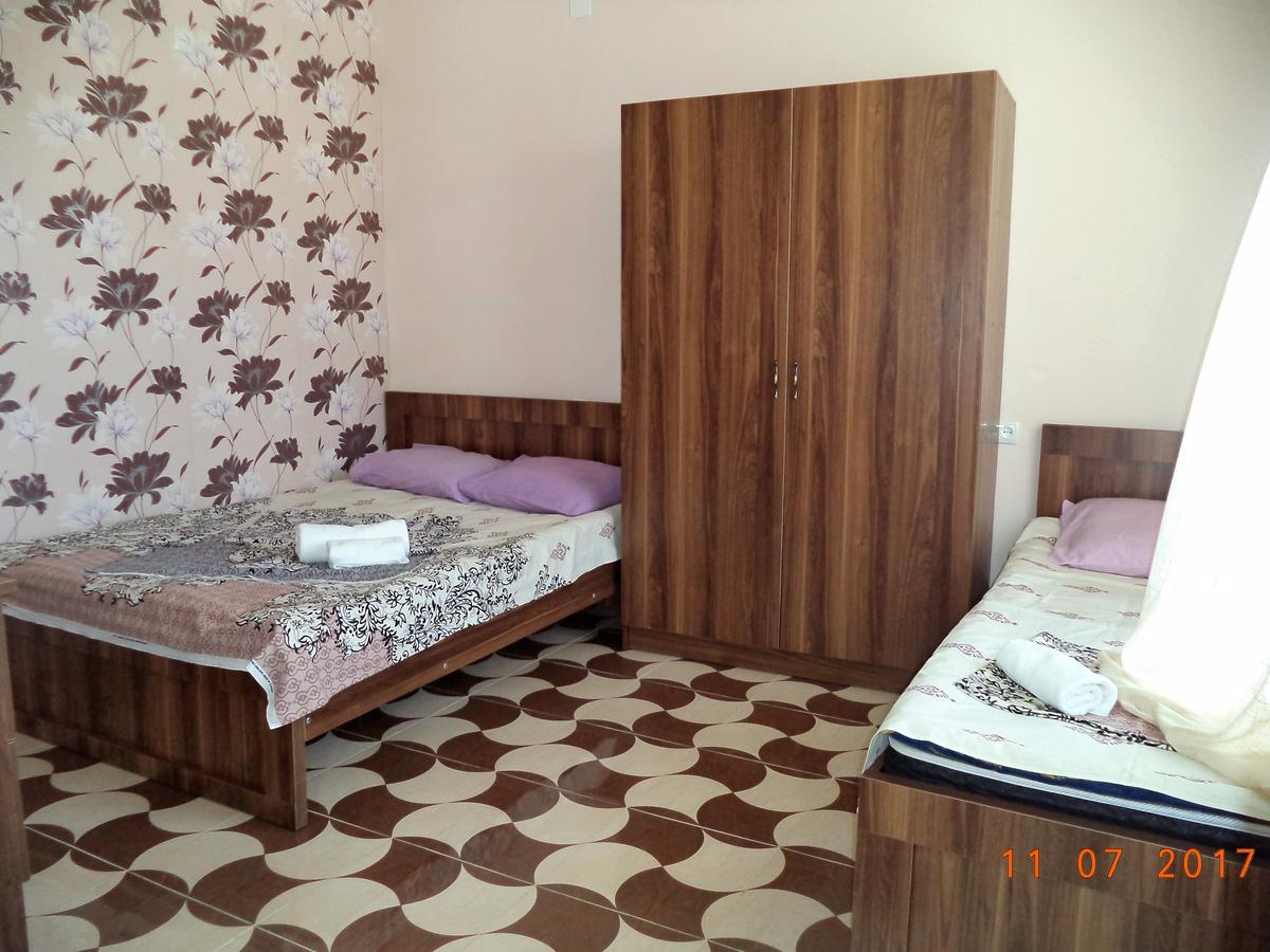 Отель Live Inn Уреки Экстерьер фото